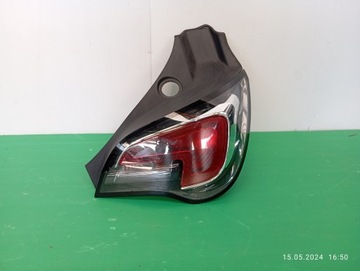 LAMPA TYŁ PRAWA OPEL ADAM 12-19 39025874