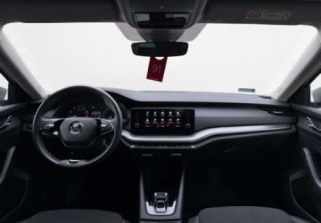 Skoda Octavia IV Liftback 1.5 TSI e-Tec Mild Hybrid 150KM 2021 Skoda Octavia Reflektory LED Kamera Keyless Lane Assist Salon PL FVAT, zdjęcie 16