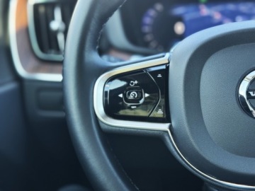 Volvo XC60 II 2023 Volvo XC 60 B4 D AWD Plus Dark | Serwis ASO | Salo, zdjęcie 6