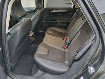 Ford Mondeo V Kombi Facelifting 2.0 Hybrid 187KM 2019 FORD MONDEO 2.0 Hybrid Titanium FULL LED Panorama Skóra Mały Przebieg, zdjęcie 19