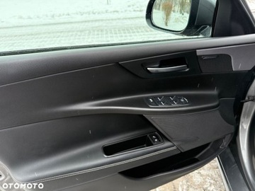 Jaguar XE Sedan 2.0 i4 180KM 2018 Jaguar XE Jaguar XE 2.0 D R-Sport 2.0 Diesel 180KM, zdjęcie 26