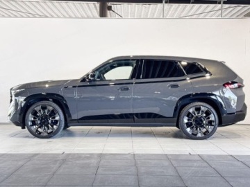 BMW XM SUV Plug-In 3.0 50e 476KM 2026 50e 3.0 (476 KM)| Systemy asystujące kierowcy Professional, zdjęcie 1