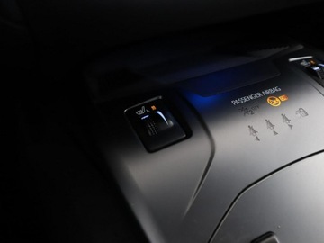 Toyota Avensis III Wagon Facelifting 2015 1.8 Valvematic 147KM 2017 Toyota Avensis automat navi klima auto kamera i, zdjęcie 26