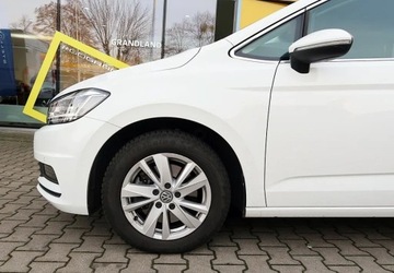 Volkswagen Touran III 1.5 TSI EVO 150KM 2020 Volkswagen Touran Salon Polska, ASO, PDC, Navi, Climatronic, DSG, FVAT23, zdjęcie 1