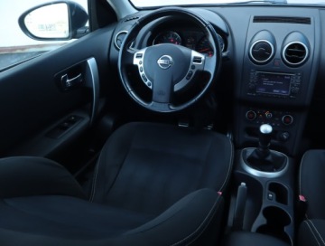 Nissan Qashqai I Crossover Facelifting  1.5 dCi 110KM 2012 Nissan Qashqai 1.5 dCi, Navi, Klima, Klimatronic, zdjęcie 6