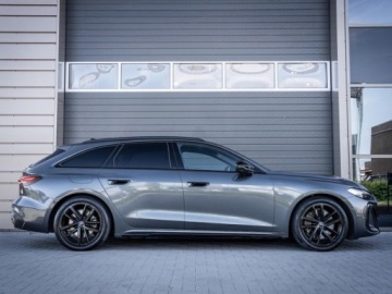Audi A5 B10 Avant Plug-In 2.0 TFSI e-hybrid 299KM 2026 2.0 e-Hybrid quattro S line Avant (299 KM) Panoramiczny dach szklany, zdjęcie 1