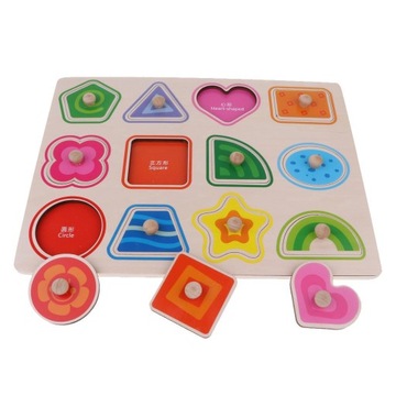 Drewniane puzzle dla geometrii