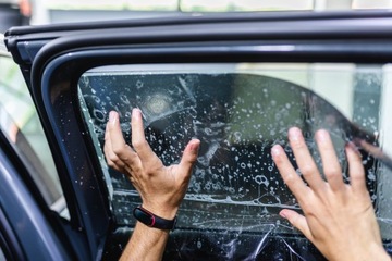 Термоусадочная пленка для тонировки стекол автомобиля 75х300см + комплект