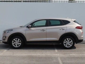 Hyundai Tucson III SUV Facelifting 1.6 GDi 132KM 2019 Hyundai Tucson 1.6 GDI, Salon Polska, Serwis ASO, zdjęcie 2