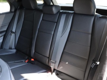 Mercedes GLE V167 SUV Facelifting 3.0 450d 367KM 2026 MERCEDES-BENZ GLE 450 d 4-Matic AMG Line 3.0 (367KM) 2026, zdjęcie 11