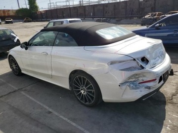 Mercedes Klasa C W206 2021 Mercedes-Benz Klasa C 2021, 2.0L, od ubezpieczalni, zdjęcie 5