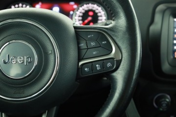 Jeep Renegade SUV 1.4 MultiAir 140KM 2018 Jeep Renegade 1.4 MultiAir, Salon Polska, zdjęcie 14