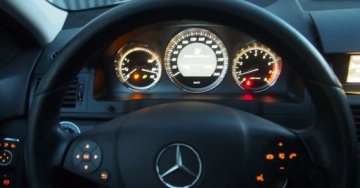 Mercedes Klasa C W204 Limuzyna 1.6 180 K BlueEFFICIENCY 156KM 2009 Mercedes-Benz Klasa C Benzyna Kompressor156KM Polskory Alu 1.6 156KM, zdjęcie 1