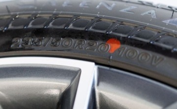 Lexus NX II SUV Facelifting 2.5 450h+ 309KM 2024 Lexus NX 450h Omotenashi AWD 2.5 Hybryda Plug-in 309KM, zdjęcie 21