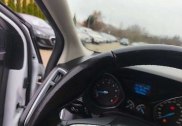 Ford Focus III Kombi 1.0 EcoBoost 100KM 2013 Ford Focus Ford Focus 1.0 EcoBoost Titanium Benzyna 100KM, zdjęcie 11