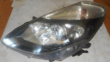 Renault Clio III lampa lewa przednia przód TYC