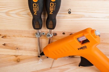 Клеевой пистолет Neo Tools 17-102 11 0 °C