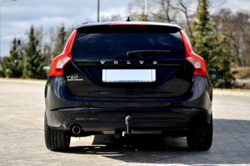 Volvo V60 I Kombi Facelifting 2.0 D2 DRIVE-E 120KM 2018 Volvo V60 2.0 D2 120KM Navi Led Climatronic Pdc, zdjęcie 31