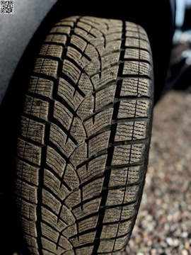 Volvo XC40 Crossover Facelifting 1.5 T2 129KM 2022 Volvo XC 40 Salon PL-Automat-Essential 1.5 Benzyna 130KM, zdjęcie 38