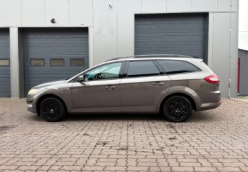 Ford Mondeo IV Kombi 2.0 Duratorq TDCi DPF 140KM 2011 Ford Mondeo FORD MONDEO 2.0TDCI TARNOW 2.0 Diesel 140KM, zdjęcie 2