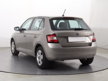 Skoda Fabia III Hatchback 1.2 TSI 90KM 2015 Skoda Fabia 1.2 TSI, Salon Polska, VAT 23%, Klima, zdjęcie 3