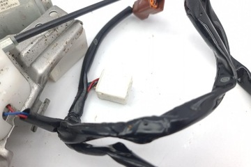 MOTOREK PŘEDNÍHO ZVEDÁK SEDADLA CITROEN C-CROSSER (EP_) 2658836A 2.2L