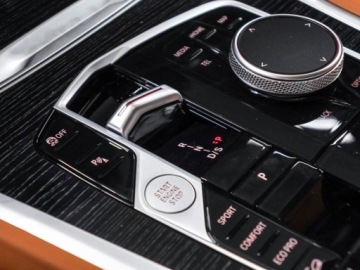 BMW X6 G06 SUV Facelifting 3.0 30d 298KM 2026 BMW X6 xDrive30d Sport Suv 3.0 (298 KM) 2026, zdjęcie 10