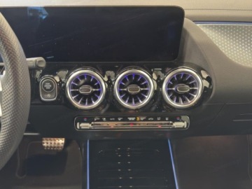 Mercedes GLA II Off-roader Facelifting 1.3 200 163KM 2026 MERCEDES-BENZ GLA 200 AMG Line Suv 1.3 (163KM) 2026, zdjęcie 8