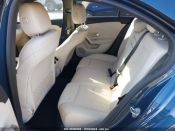 Mercedes Klasa A W177/V177 2021 Mercedes-Benz Klasa A 220, 2021r., 2.0L 2.0 Benzyna 188KM, zdjęcie 10