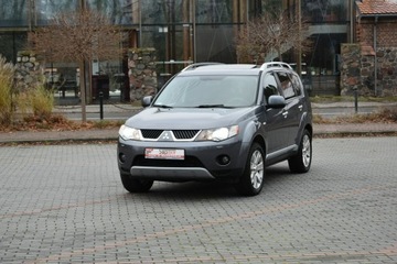 Mitsubishi Outlander II 2.2 DID DOHC 156KM 2007 Mitsubishi Outlander 2.2DiD 2007r 7os. Skóra, zdjęcie 1