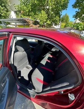 Toyota Corolla IX (E12) Sedan 1.4 i 16V 97KM 2004 TOYOTA COROLLA (_E12_) 1.4 VVT-i (ZZE120_) 97 KM, zdjęcie 3