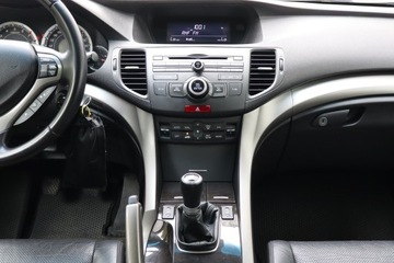 Honda Accord VIII Kombi 2.0 VTEC 156KM 2009 Honda Accord 2.0 i-VTEC, Salon Polska, Skóra, zdjęcie 11