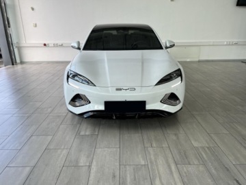 BYD Seal AWD 530KM 2026 BYD Seal Excellence AWD Sedan (530 KM) 2026, zdjęcie 1