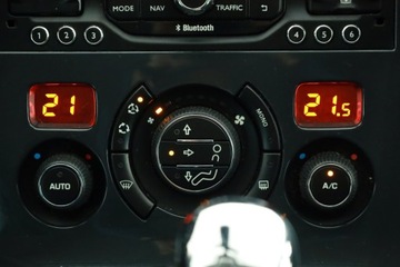 Peugeot 3008 I Crossover 1.6 e-HDi FAP 115KM 2014 Peugeot 3008 1.6 HDi, Automat, Navi, Klima, zdjęcie 9