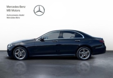 Mercedes Klasa E W213 Limuzyna Facelifting 2.0 220d 200KM 2023 Mercedes-Benz Klasa E SalonPL AMG 4Matic LED Nawigacja Kamera Alu 18 ASO V, zdjęcie 11