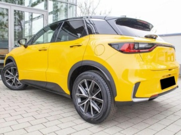 Lexus LBX 1.5 Hybrid 136KM 2025 Od ręki - Emotion 1.5 Hybrid 136KM | Podgrzewane fotele!, zdjęcie 3