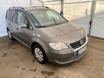 Volkswagen Touran I 1.4 TSI 140KM 2008 Volkswagen Touran Automat 1.4 Benzyna 140KM, zdjęcie 3