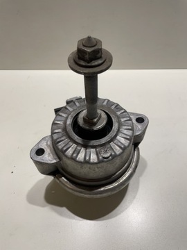 99137505907 ULOŽENÍ MOTORU PRAVÁ 3.8 CARRERA S 294 2014 PORSCHE 911 (991)