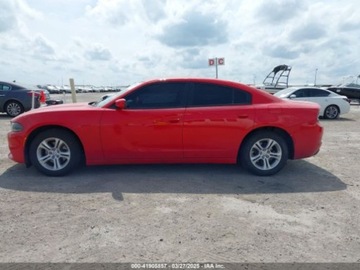 Dodge Charger VII 2022 Dodge Charger SXT 2022 3.6l 3.6 Benzyna 292KM, zdjęcie 2