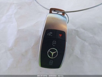 Mercedes GLC C253 2021 Mercedes-Benz GLC 2021r, 300, 2.0L 2.0 Benzyna 255KM, zdjęcie 10