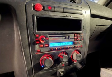 Seat Cordoba III Sedan 1.4 16V 75KM 2004 Seat Cordoba Seat Cordoba 1.4 LPG 2004 sedan 1.4 BenzynaLPG 75KM, zdjęcie 5