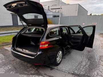 Peugeot 308 II SW Facelifting 1.2 PureTech 110KM 2018 Peugeot 308 1.2 PureTech 110 Stop &amp; Start Active 2018r, zdjęcie 7