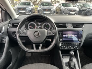 Skoda Octavia III Liftback Facelifting 2.0 TDI 150KM 2018 Skoda Octavia Hak, Podgrzewana przednia szyba/ DSG, zdjęcie 14