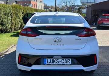 Hyundai IONIQ Hatchback 1.6 GDi 141KM 2018 Hyundai IONIQ 1.6 Hybrid 141KM F-LED Infinity NAV Climatronic Kamera SERWI, zdjęcie 3