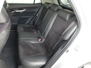 Toyota Auris I 2010 Toyota Auris 1.8 Hybryda/Ksenon/Półskóry/Kamera, zdjęcie 17