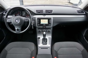 Volkswagen Passat B7 Variant 2.0 TDI CR DPF BlueMotion 140KM 2014 Volkswagen Passat 2.0 TDI CR 140 KM, DSG, Navi, Kamera, Biksenon, GWARANCJA, zdjęcie 10
