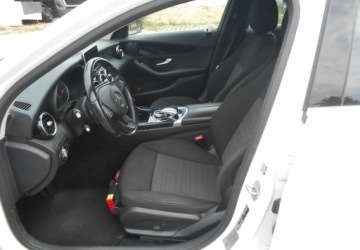 Mercedes Klasa C W205 Limuzyna 180 156KM 2014 Mercedes-Benz Klasa C Mercedes-Benz Klasa C W205 1.6 benzyna 157 KM I WLAS, zdjęcie 10