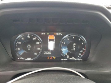 Volvo XC90 II 2020 Volvo XC 90 T6 Momentum 2020 2.0 Benzyna 316KM, zdjęcie 3