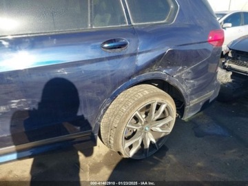 BMW X7 2021 BMW X7 2021 BMW X7 M50I 4.4 Benzyna 523KM, zdjęcie 8