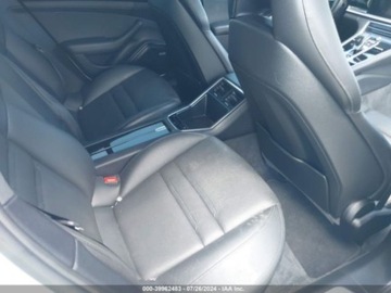 Porsche Panamera II Executive 3.0 330KM 2018 Porsche Panamera 2018r, 4x4, 3.0L 3.0 Benzyna 330KM, zdjęcie 10